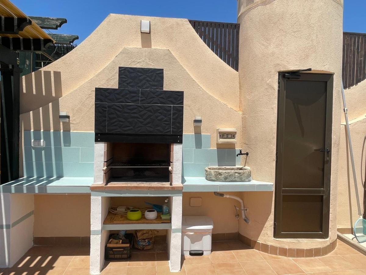 Atico Con Piscina Privada A 100M Del Mar Apartment Vera Bagian luar foto